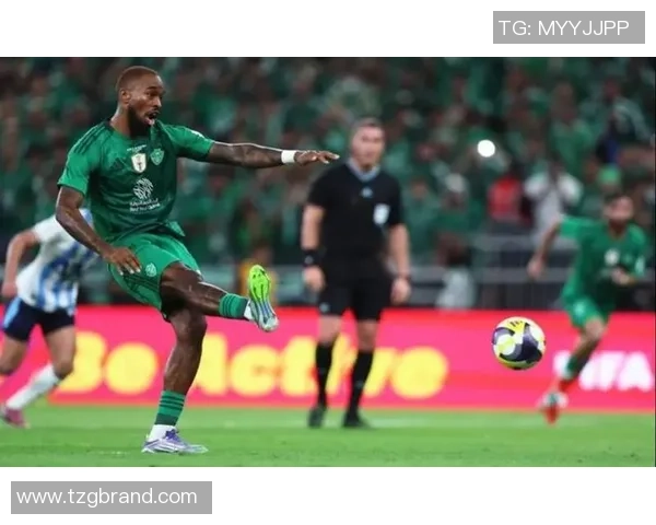 弗拉霍维奇领衔新一代前锋崛起，助力球队争夺冠军荣耀