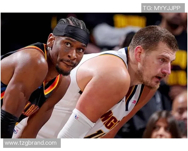 雷霆与掘金对决前瞻分析及比赛结果预测探讨